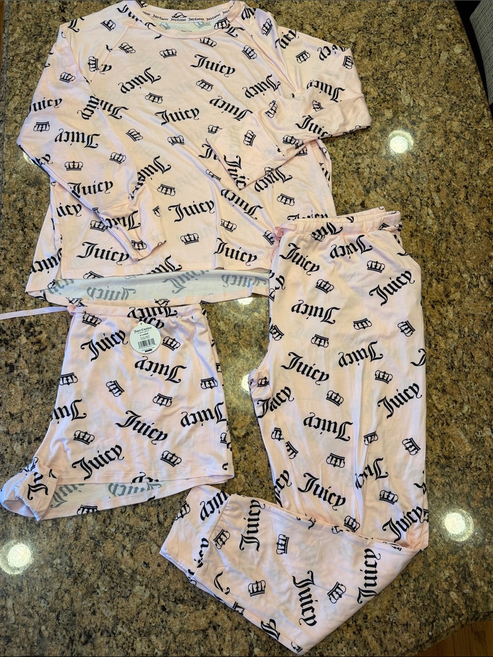 NWT Juicy Couture Light Pink 3 Piece Logo Pajama Set  - Size XL
